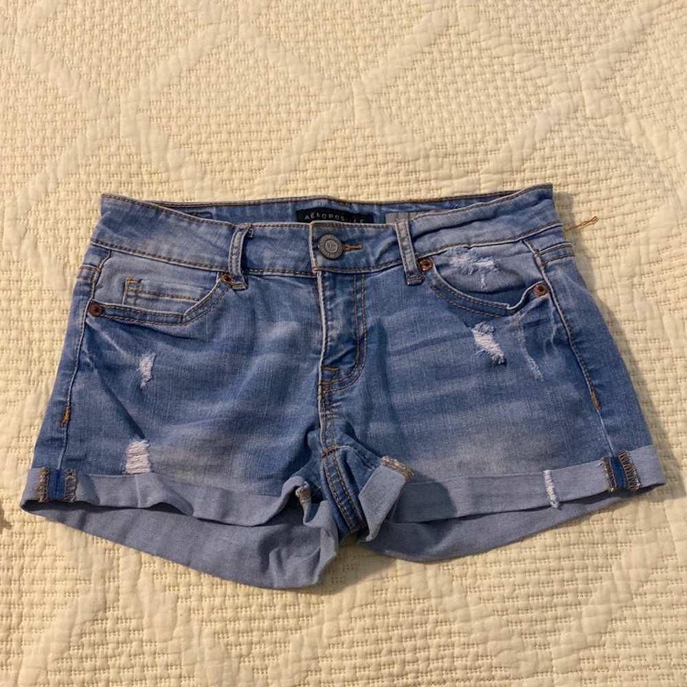 Aeropostale Jean shorts size 00